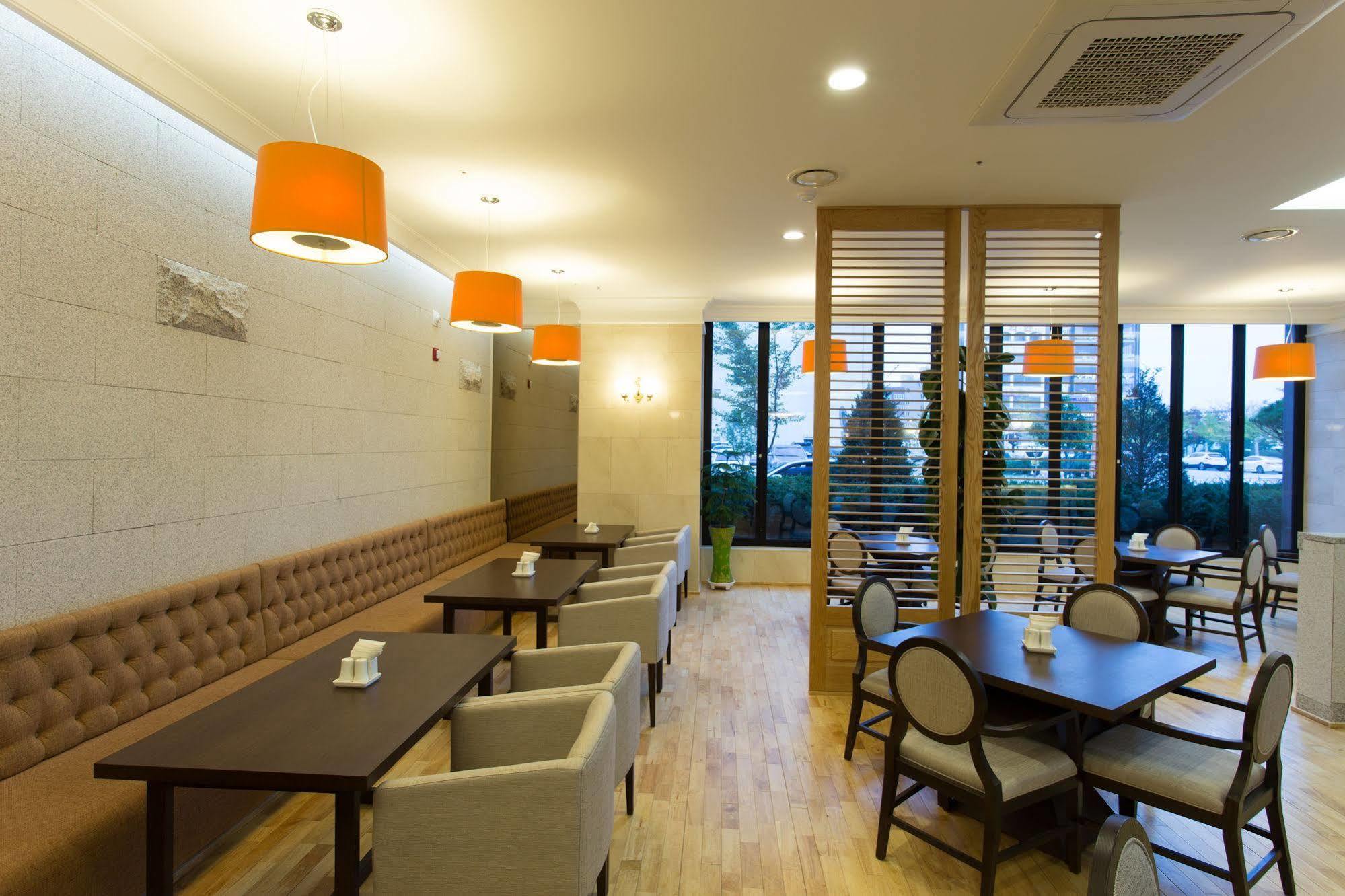 Fontana Beach Hotel Mokpo Exterior foto